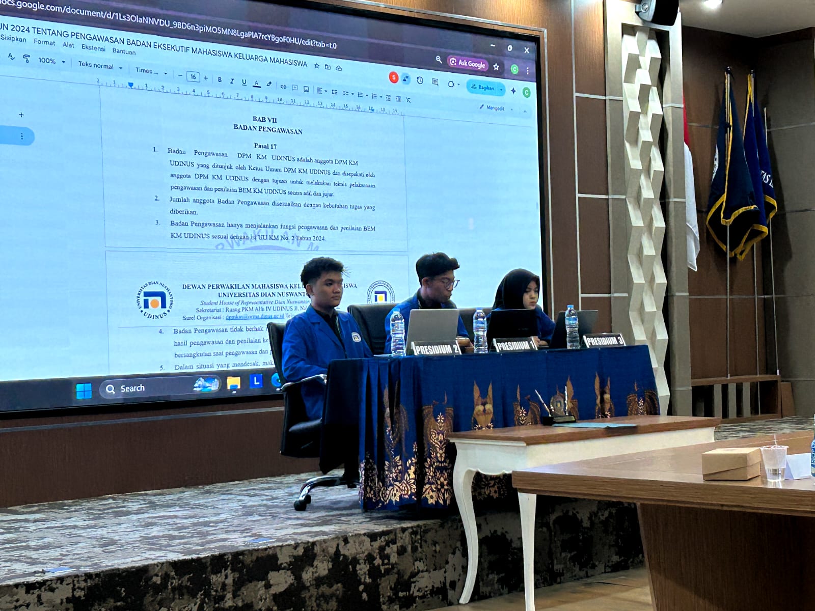 Pembahasan UU (Hari Kedua)